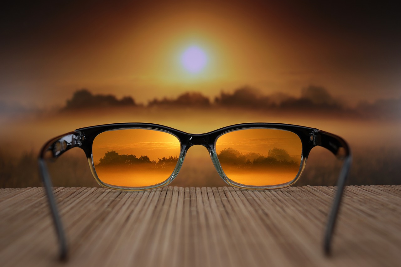 glasses, sunset, vision-6690314.jpg